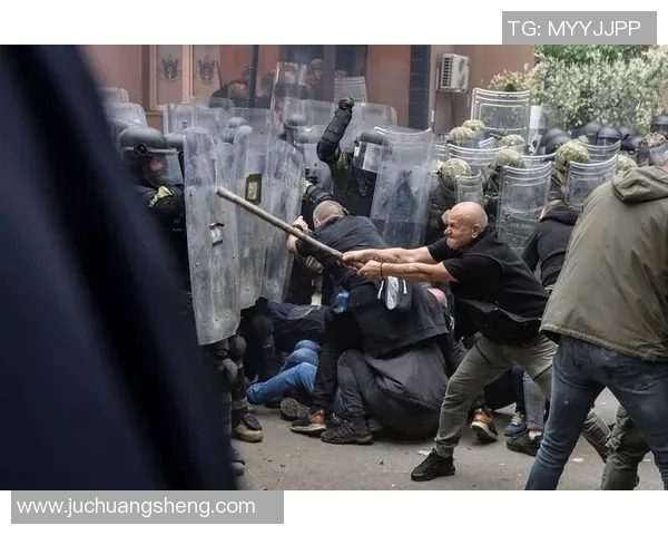 比利时与塞尔维亚激战正酣实况回顾与精彩瞬间分析 比利时与塞尔维亚激战正酣实况回顾与精彩瞬间分析