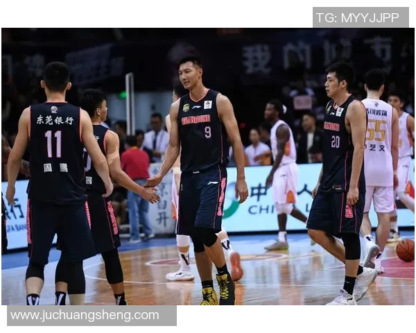 深圳马可波罗换帅冲击季后赛，球迷热议