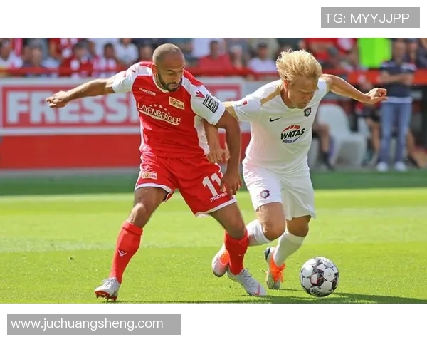 沙尔克04连败争议不断，德甲赛场陷入困境