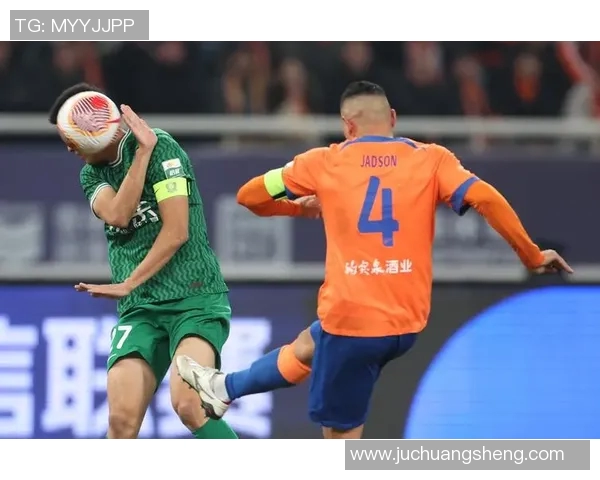 鲁能与国安历年交锋比分回顾及精彩瞬间分析