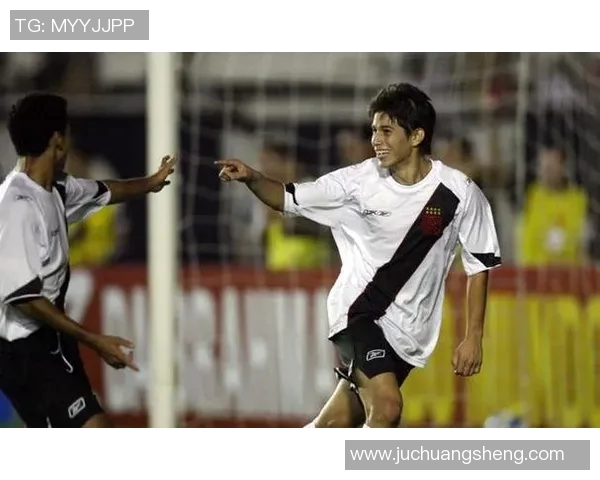 孔卡年薪揭秘：他在中国足球的薪资水平与影响力分析